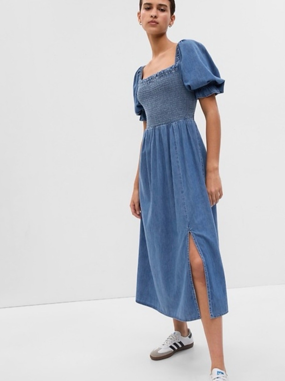 GAP Denim Puff-Sleeve Midi Dress